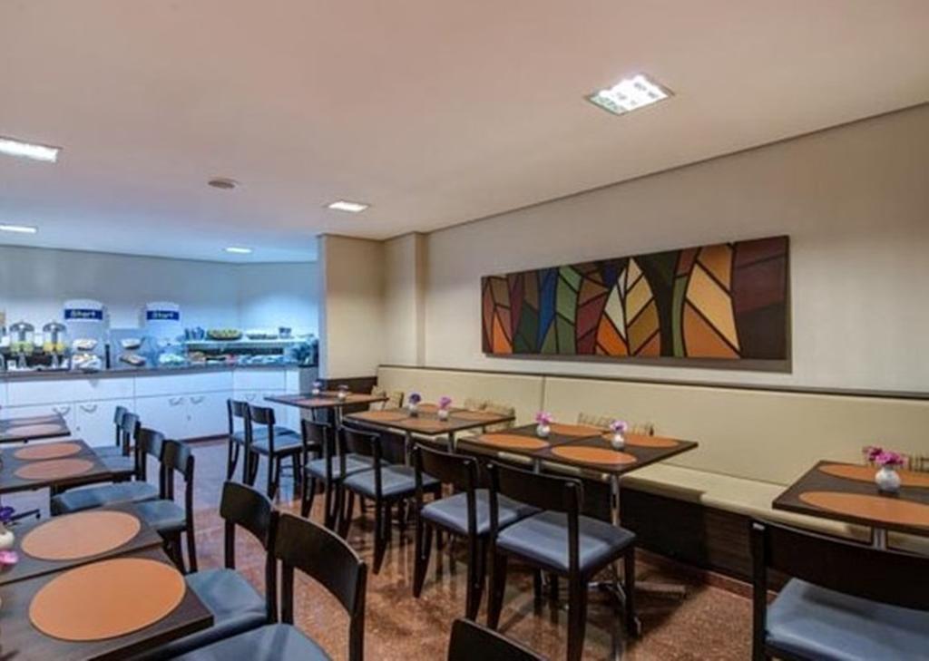 Holiday Inn Express Avenida Sumare サンパウロ エクステリア 写真