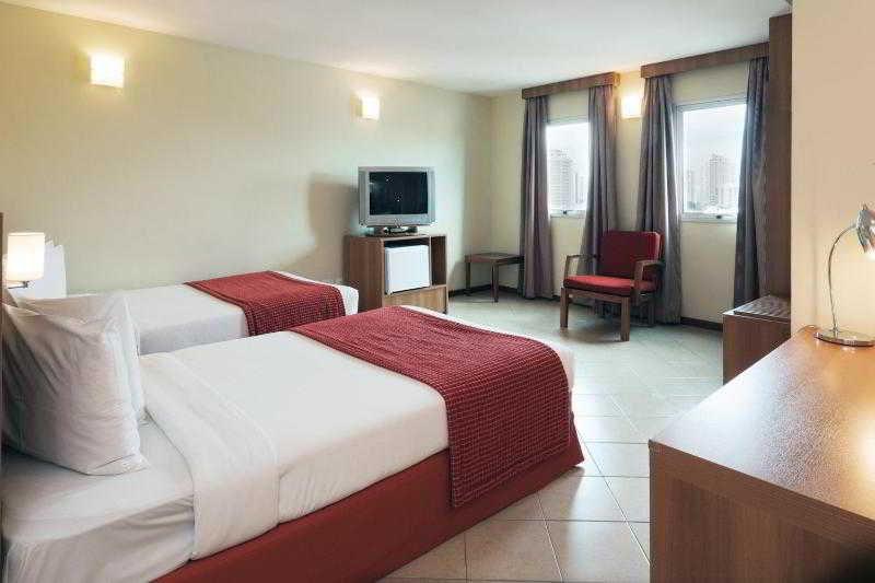 Holiday Inn Express Avenida Sumare サンパウロ 部屋 写真