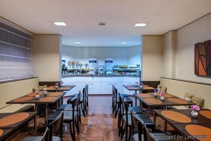 Holiday Inn Express Avenida Sumare サンパウロ エクステリア 写真